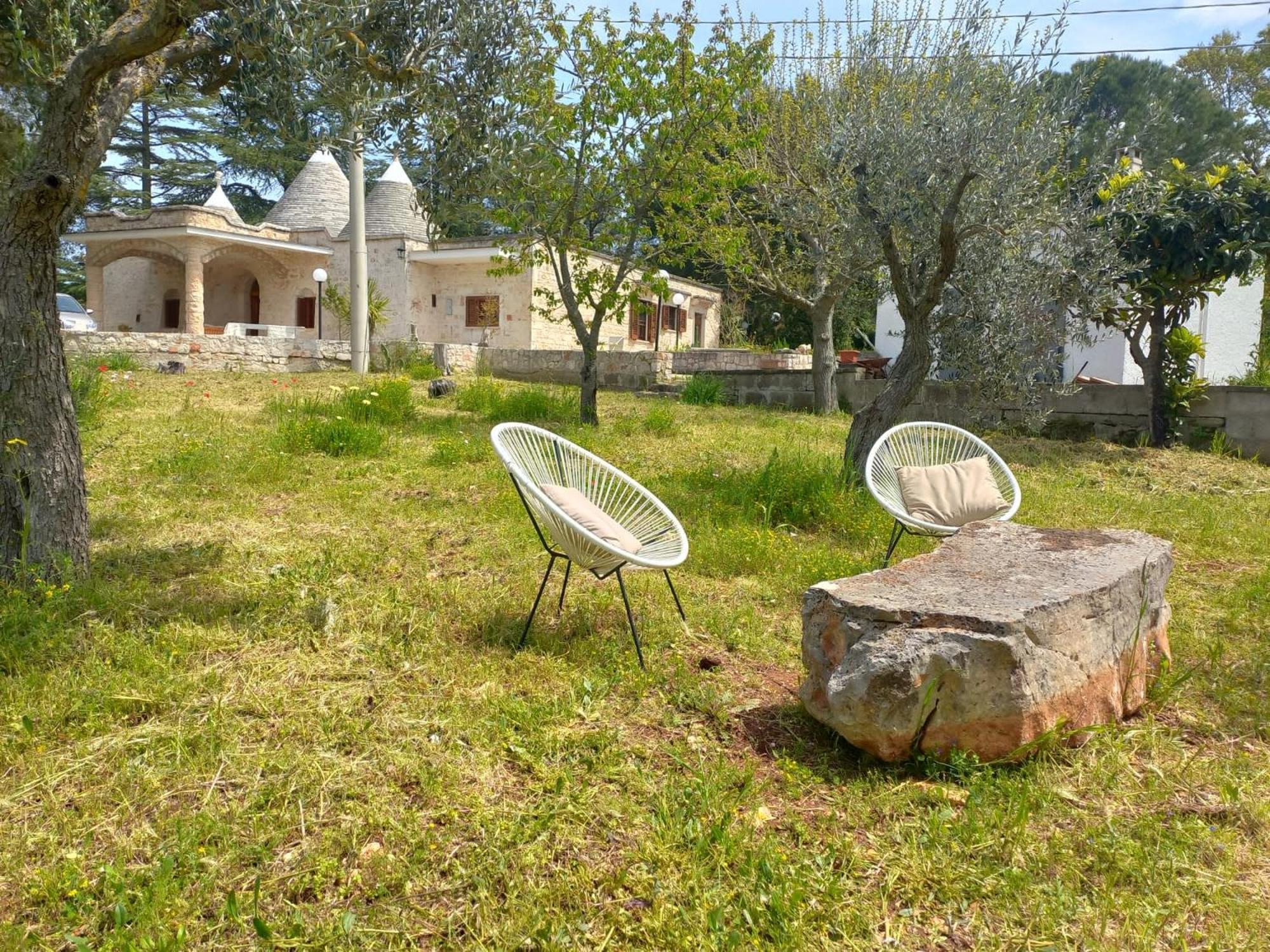 Trulli Pinnacoli Locorotondo Extérieur photo