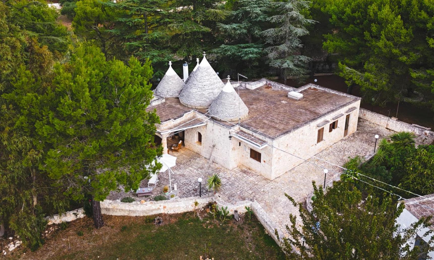 Trulli Pinnacoli Locorotondo Extérieur photo